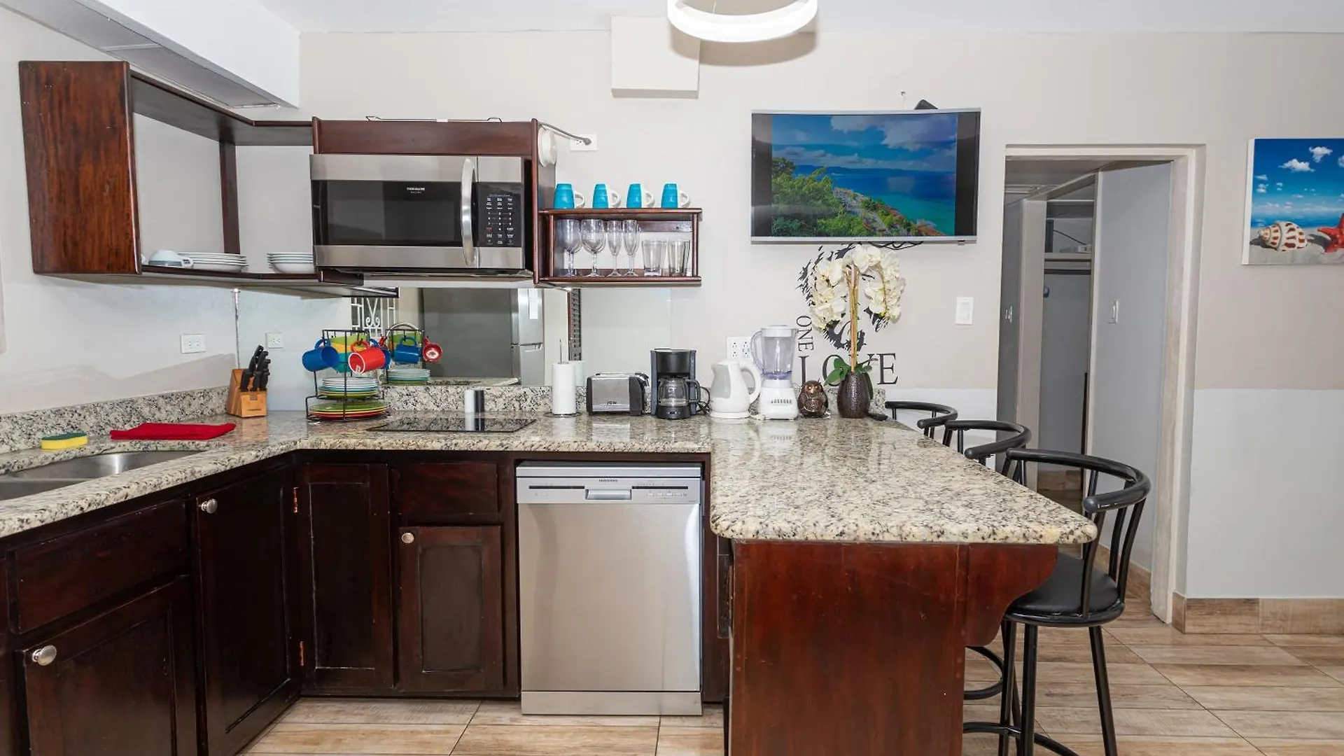 Montego Bay Club Apartments 0*, Montego Bay