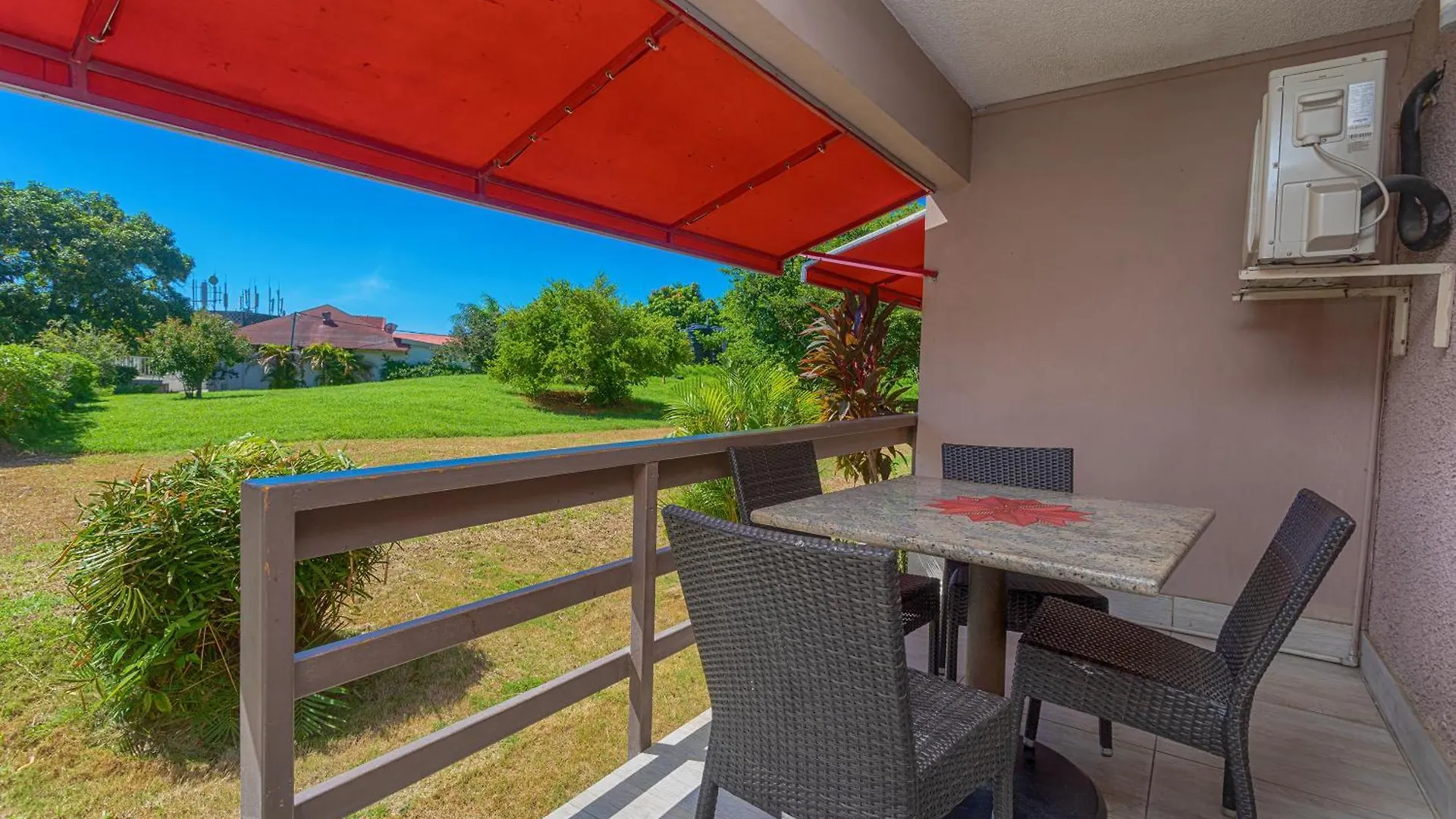 Montego Bay Club Apartments