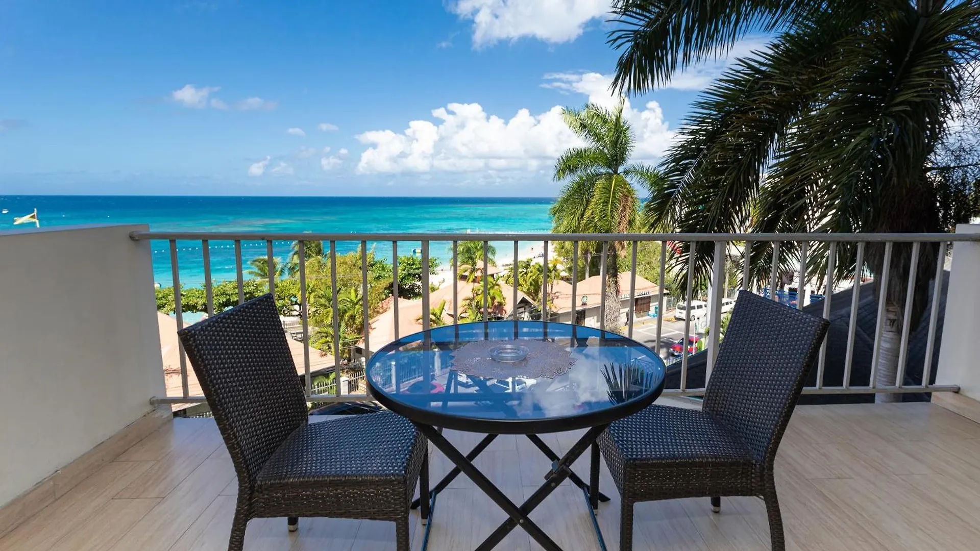 Montego Bay Club Apartments