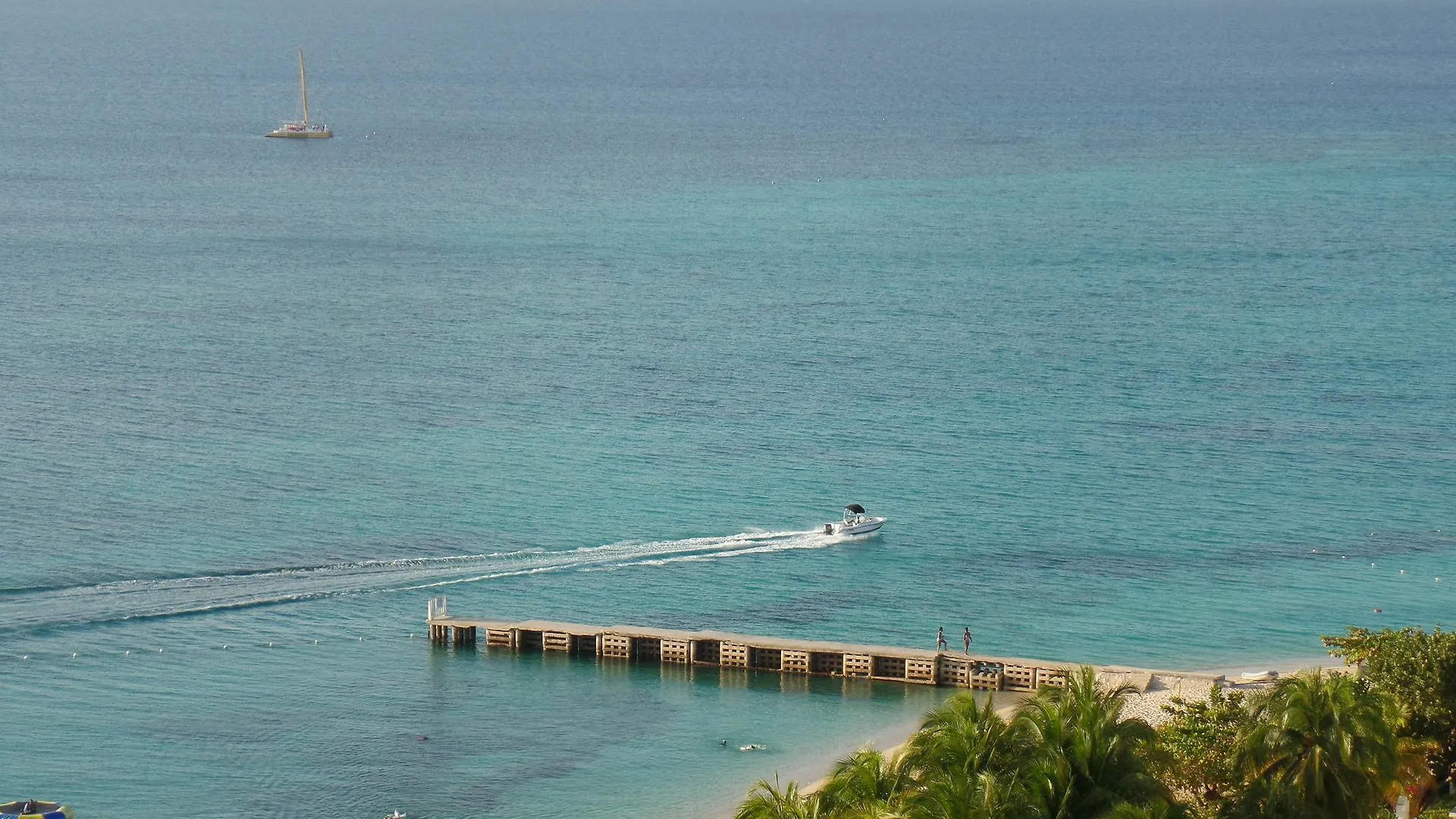 Montego Bay Club Apartments
